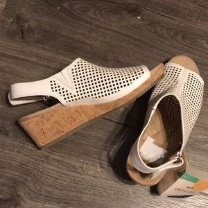 Earth Origins sandals, cork bottom, size 10